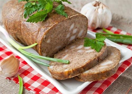 Домашняя печеночная колбаса - это очень просто и невероятно вкусно. 
