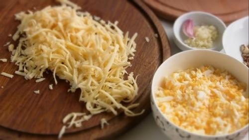 Слоеный салат с сыром и баклажанами Неаполь. 04