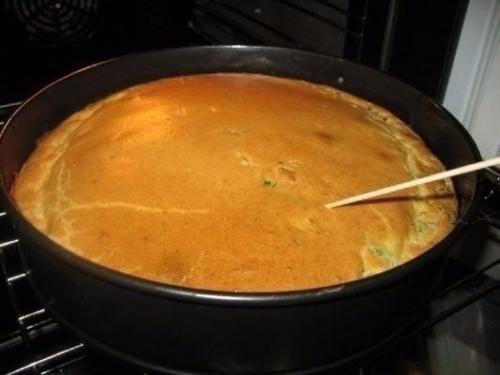 Супер нежный пирог с капустой и мясом.