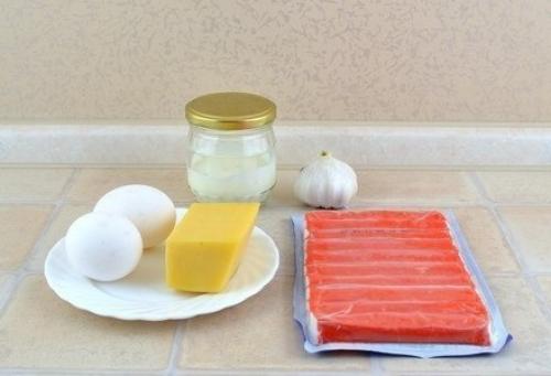 Крабовый салат шариками. 01