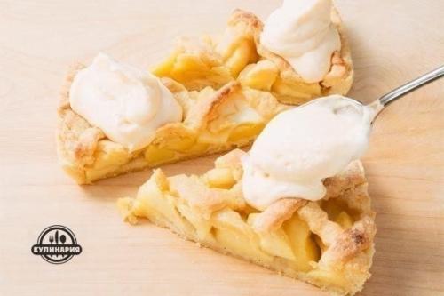 Яблочный пирог по немецкому рецепту.