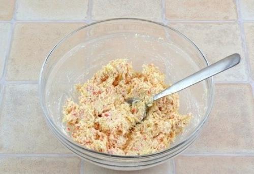 Крабовый салат шариками. 07