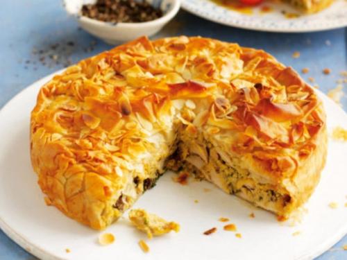 Мясной пирог за 15 минут.