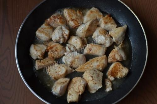 Куриная грудка в сливочном соусе. 03