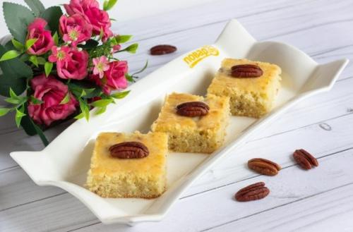 Пирожные с орехами пекан.