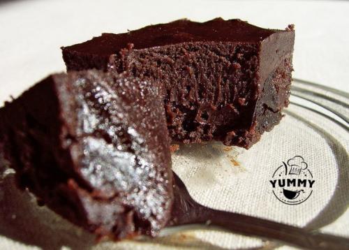 Кремовые Брауни с черносливом.