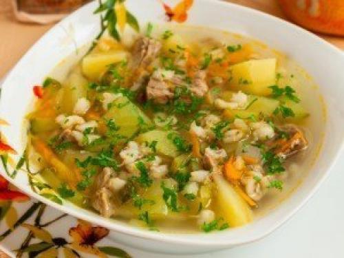 Рассольник.  Ингредиенты:  500 г говядины. 08