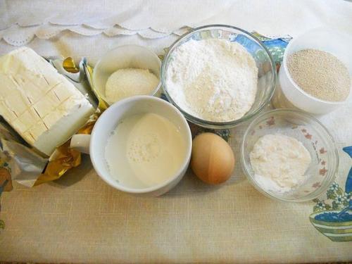 Пончики.  Ингредиенты:   - Молоко 500 мл. 01