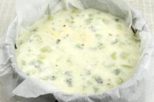 Йогуртовый низкокалорийный торт с киви и бананом. 04