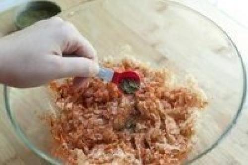 Драники картофельные.  Ингредиенты: 02