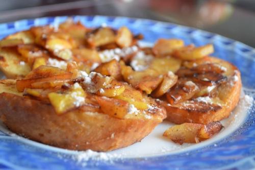 Французские тосты с яблоками. 01 Французские тосты с яблоками. 01