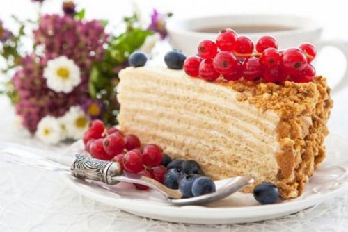 Торты: топ - 5 вкусных рецептов медовика. 04