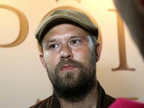 Время не пощадило Кирилла Плетнева из Диверсанта после выхода новых серий актера засыпали советами похудеть и изменить внешний вид. 01