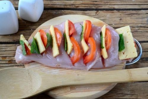 Куриный каприз.  Количество порций: 2 шт. 01