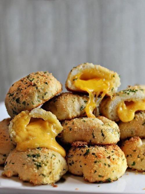 Сырные бомбочки.   Время приготовления: 30 мин.