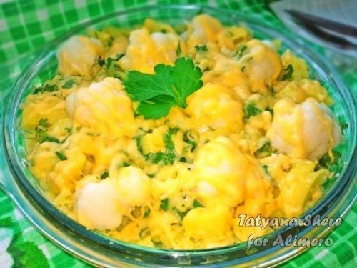 Картофельная запеканка с цветной капустой, маслом и чесноком. 09