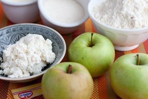 Яблочные пирожки.   Пышные и румяные, мои любимые пирожки с яблоками. 04