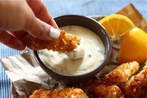 Домашние рыбные палочки.

