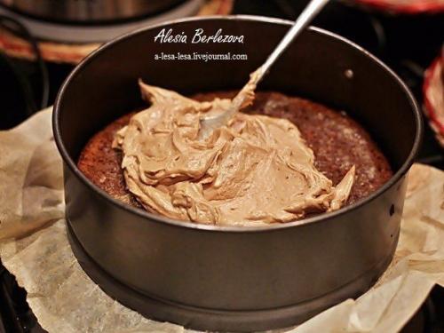 Торт Прага.  Очень просто (как оказалось) и вкусно. 05