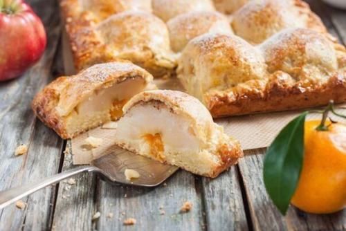 Пирог из творожного теста с яблоками. 07