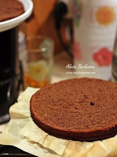 Торт Прага.  Очень просто (как оказалось) и вкусно. 02