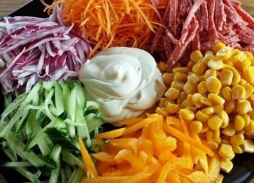 Праздничный салат Огни Парижа. 01