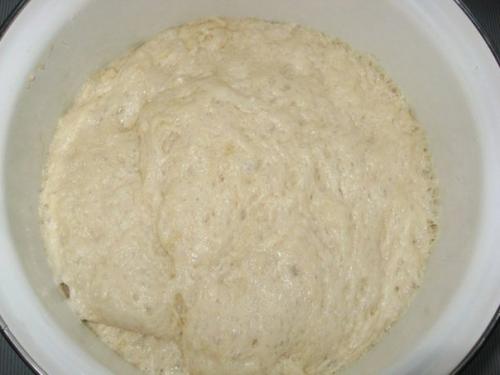 Жареные сосиски в тесте.