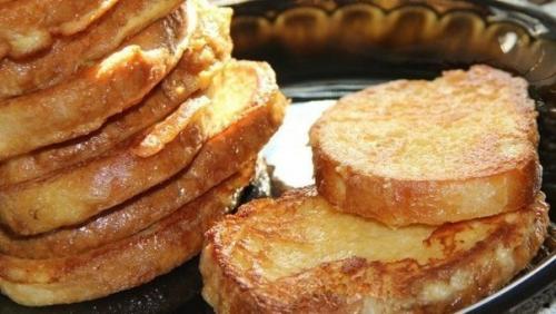 Сырные гренки.  Ингредиенты: