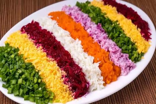 Салат Радуга. Ингредиенты: 02