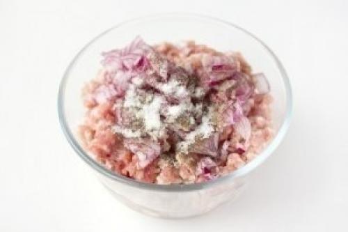 Яичные рулетики с мясной начинкой - отличный завтрак? 04