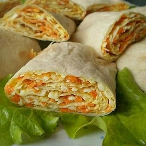 1. крабовые палочки, чеснок, яйцо, натертый сыр, зелень и майонез. 08 1. крабовые палочки, чеснок, яйцо, натертый сыр, зелень и майонез. 08