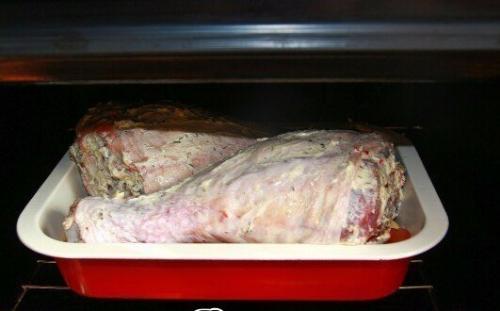 Голень с пряными травами и овощами? 05