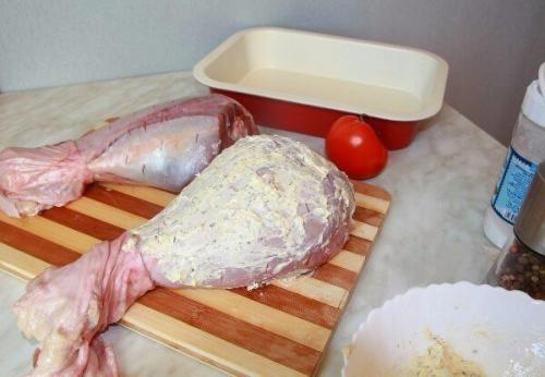 Голень с пряными травами и овощами? 02