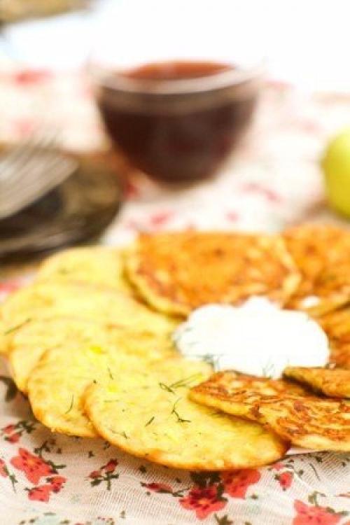 Эти оладьи уникальны тем, что готовятся в духовке, а не жарятся на масле. 04