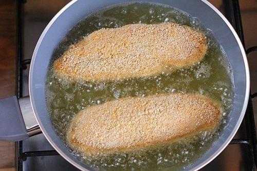 Котлеты по-киевски.   Ингредиенты. 09