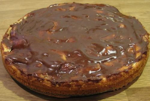 Яблочный пирог на кефире. 05