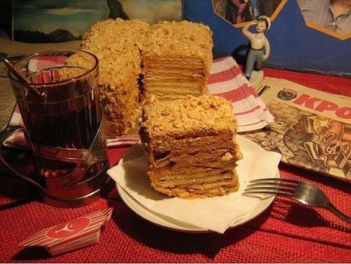 Торт из печенья без выпечки.

