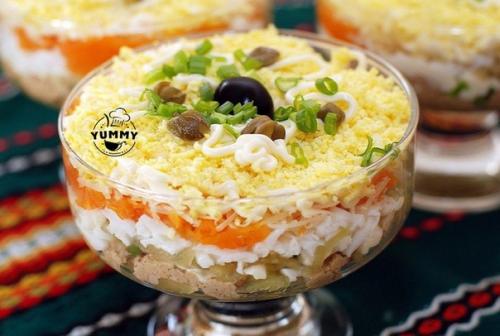 Слоёные салат Пчёлкин.