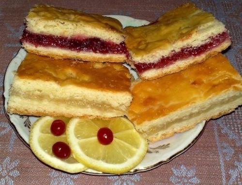 Универсальный рецепт для лимонного и клюквенного пирога.