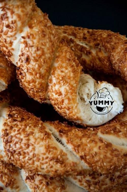 Симиты - турецкие бублики. Симиты - турецкие бублики.