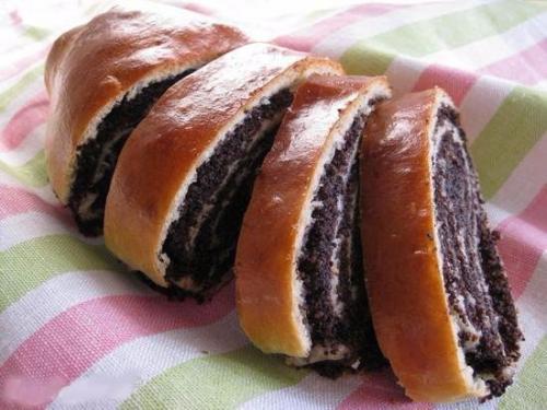 Топ - 7 очень вкусных и сладких рулетов. 05