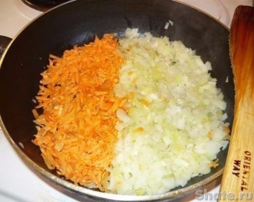 Спагетти с соусом из фрикаделек. 01