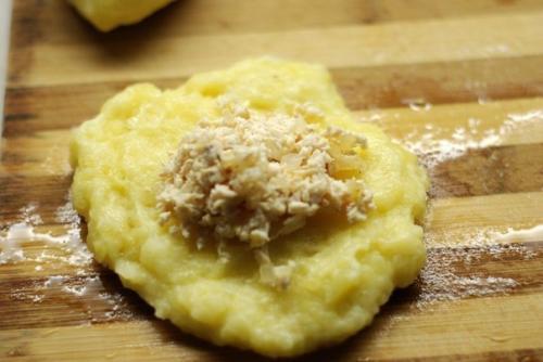 Картофельные котлеты с курицей. 05