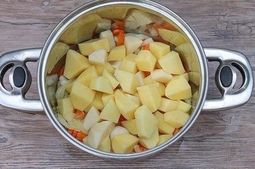 Нежный супчик из плавленных сырков. 03