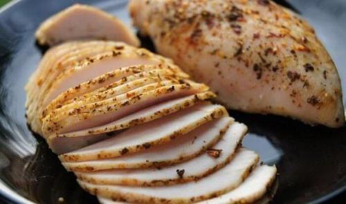 Пастрома из куриной грудки.