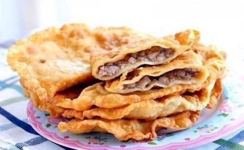 Чебуреки на кефире.