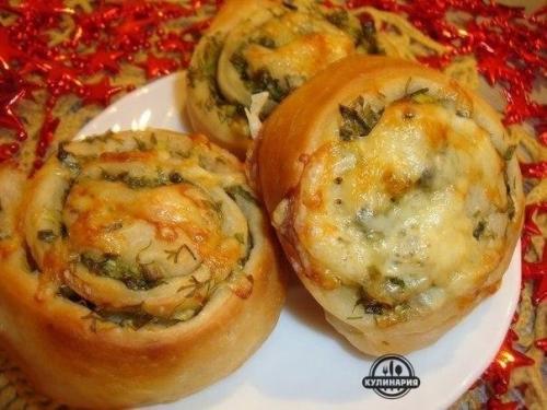 Луково - чесночные завитушки.