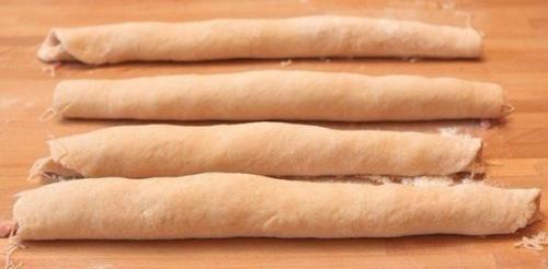 Слоечки с ветчиной и моцареллой. 04