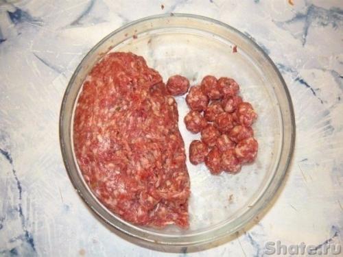 Спагетти с соусом из фрикаделек. 03