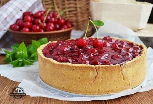 Пирог с творогом и вишней. 04